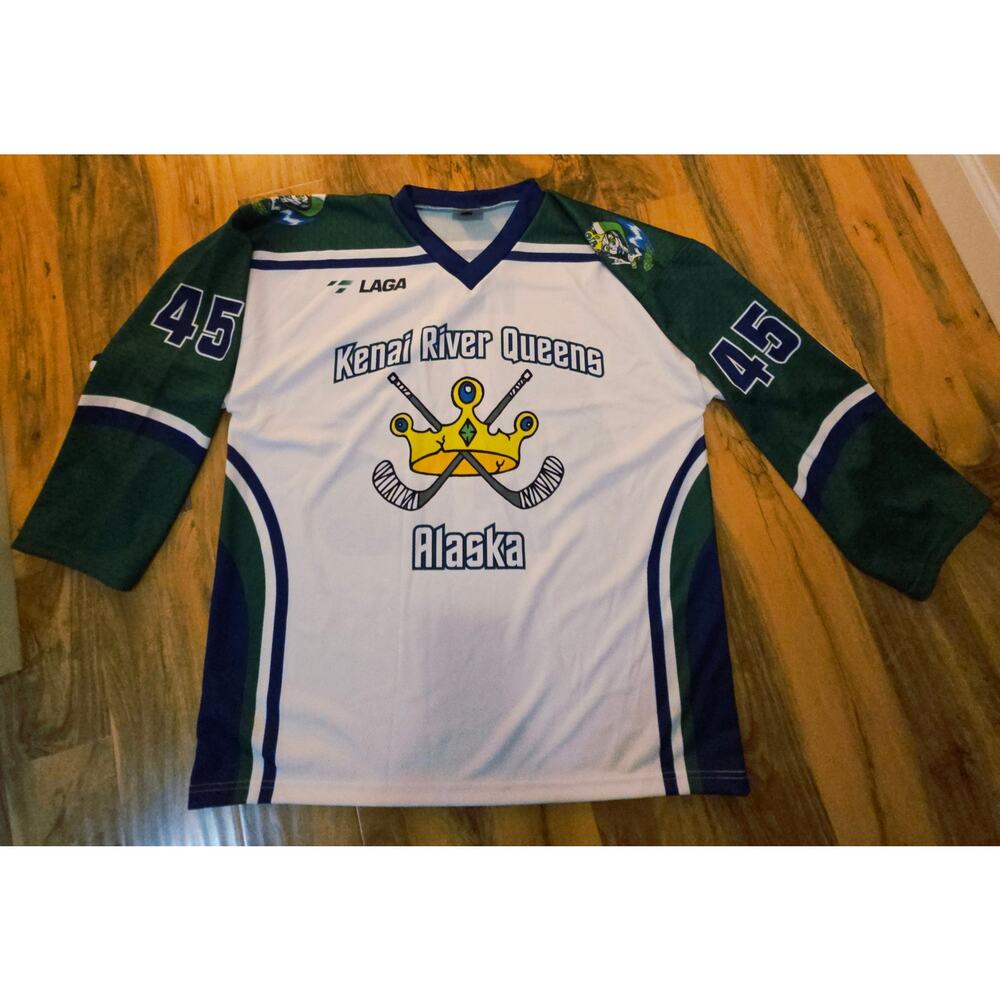 Kenai River Queens Alaska NWOT Hockey Jersey. XXL/TTG. Winter Sports. Ice Hockey